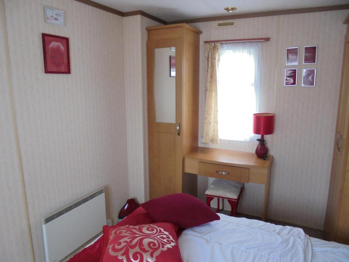 Golden Sands: Arizona Gs 6 Berth, Access To The Beach Інголдмеллс Екстер'єр фото
