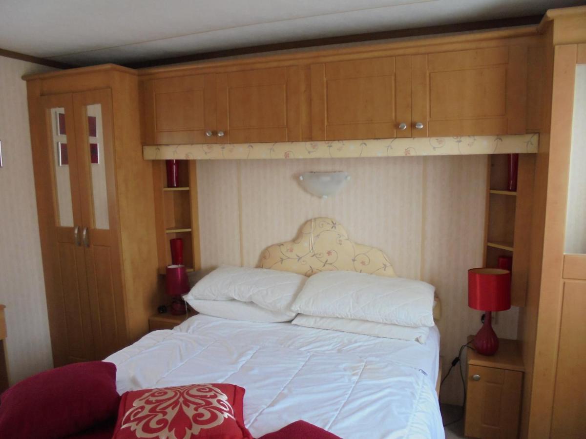 Golden Sands: Arizona Gs 6 Berth, Access To The Beach Інголдмеллс Екстер'єр фото